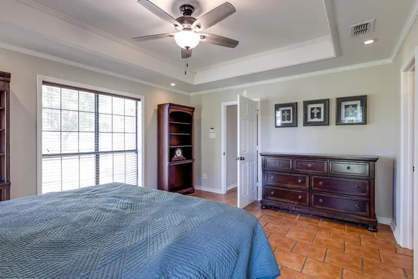 $529,900 | 200 VZ County Road 4124, Canton, TX 75103