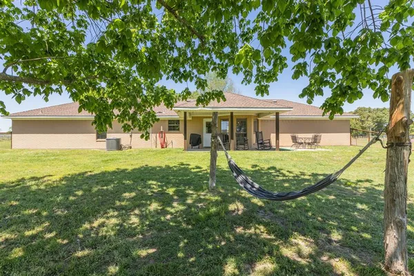 $529,900 | 200 VZ County Road 4124, Canton, TX 75103
