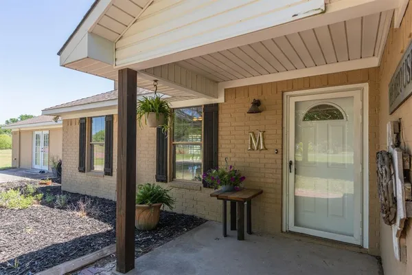 $529,900 | 200 VZ County Road 4124, Canton, TX 75103