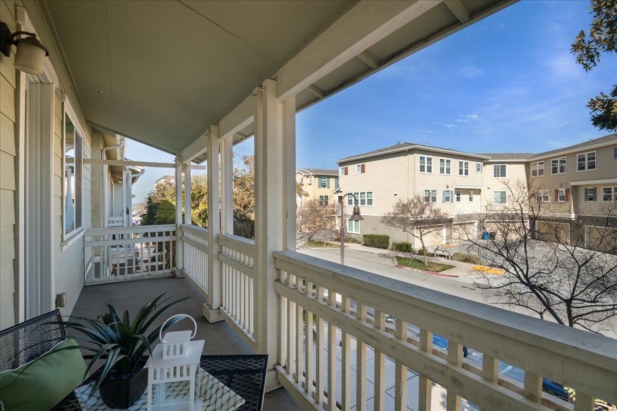 635 True Wind Way, Unit 515 Redwood City, CA 94063 - Photo 40 of 46 a view of a city from a balcony