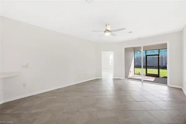 $2,700 | 2672 Vine Avenue, Naples, FL 34120