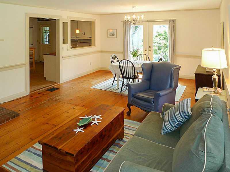 229 Simon Road Waldoboro, ME 04572 - Photo 16 of 28 Living Room.