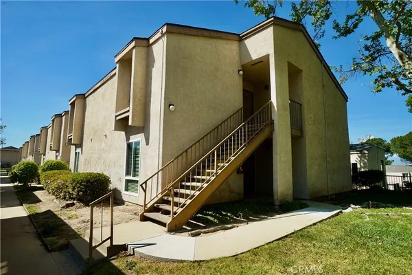 $2,000 | 17068 Colima Road, Hacienda Heights, CA 91745