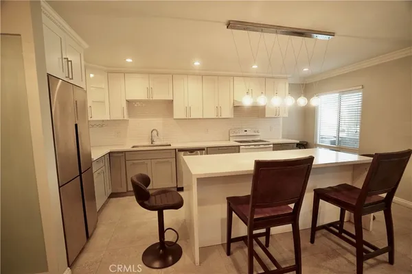 $2,000 | 17068 Colima Road, Hacienda Heights, CA 91745