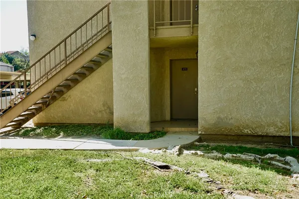 $2,000 | 17068 Colima Road, Hacienda Heights, CA 91745