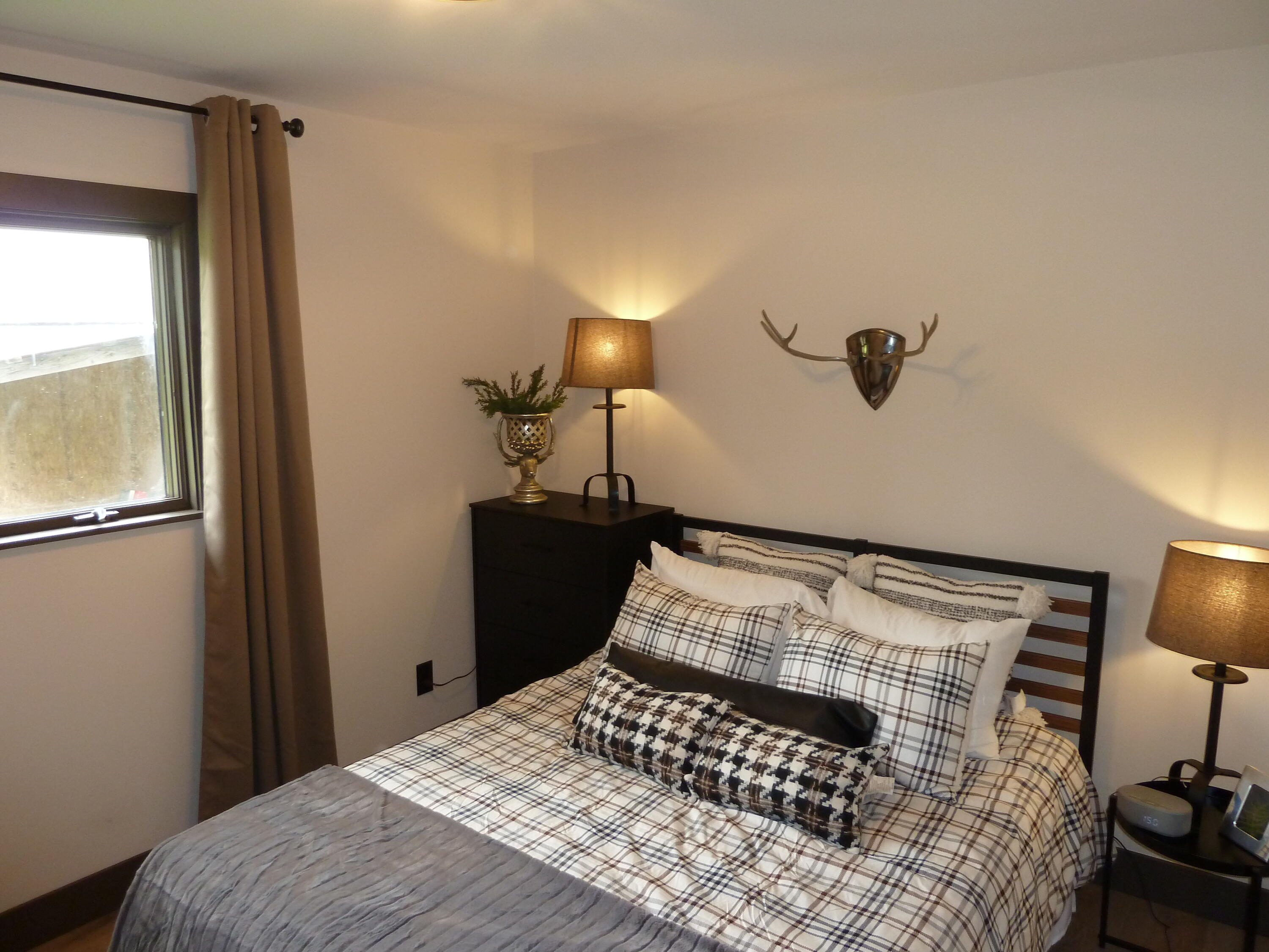 27 East 9 Mile Road Irons, MI 49644 - Photo 20 of 31 P1020401