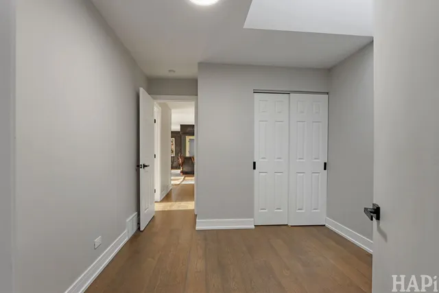 $537,000 | 218 North Shore Drive, Oakwood Hills, IL 60013