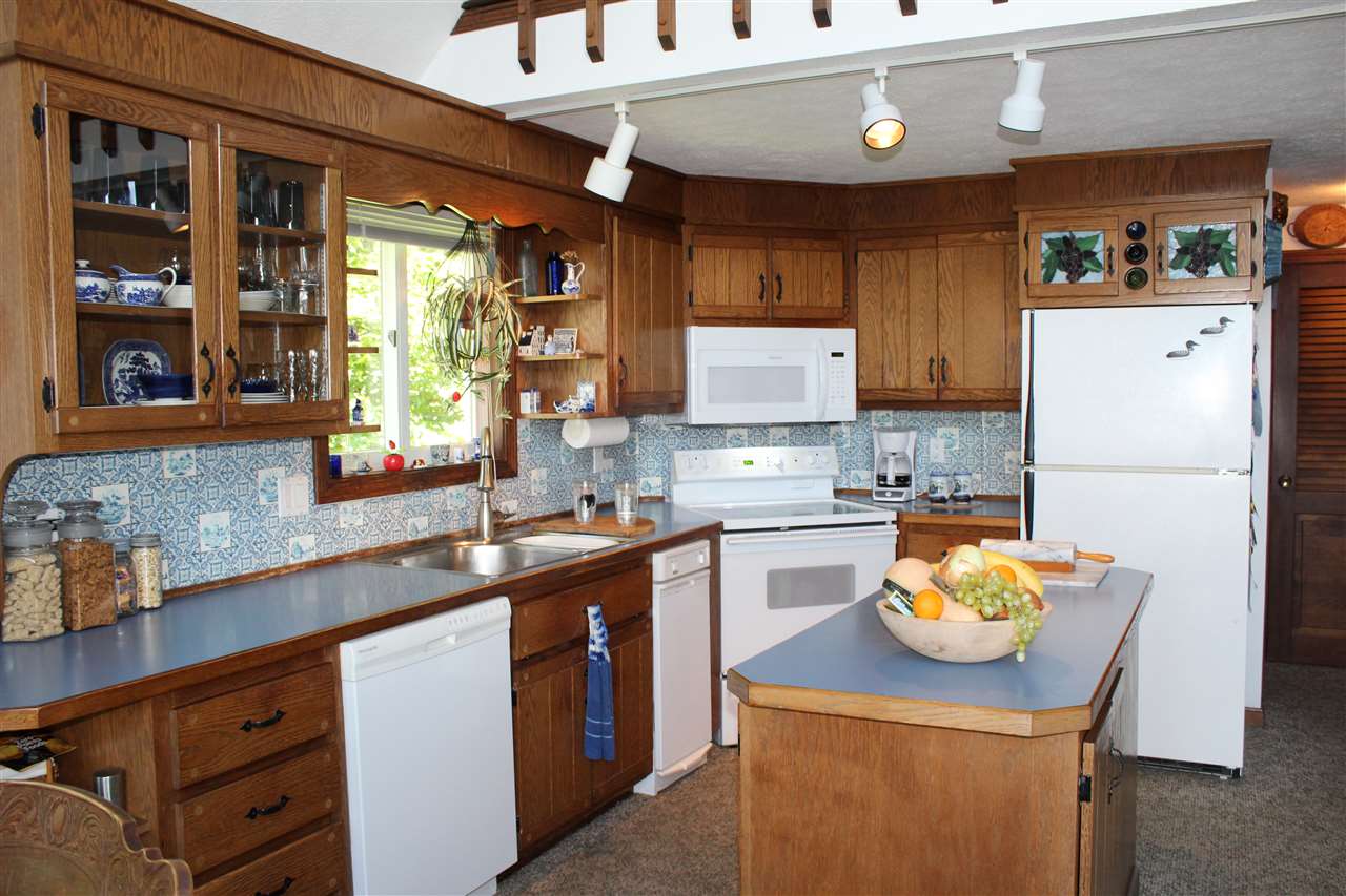 685 Canal Road Wakefield, NH 03872 - Photo 10 of 39 Gallery Image 10