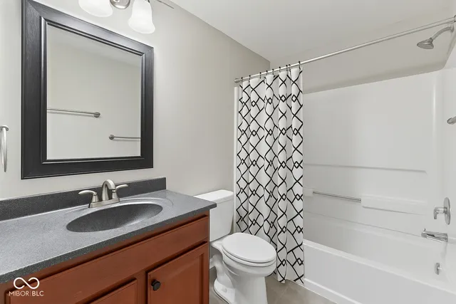 $310,000 | 6911 Woodland Heights Drive, Avon, IN 46123