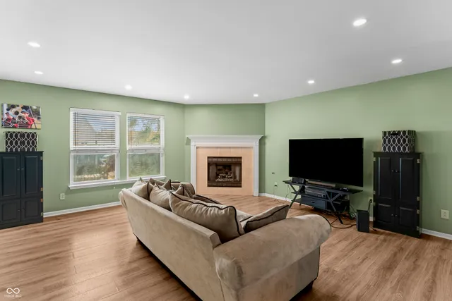 $310,000 | 6911 Woodland Heights Drive, Avon, IN 46123