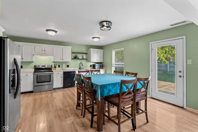 $310,000 | 6911 Woodland Heights Drive, Avon, IN 46123