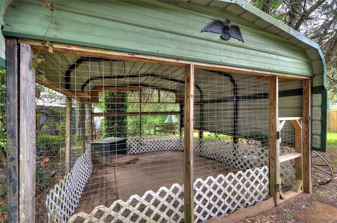5064 Keowee School Road Seneca, SC 29672 - Photo 48 of 49 This versatile outdoor structure offers flexible usage options.