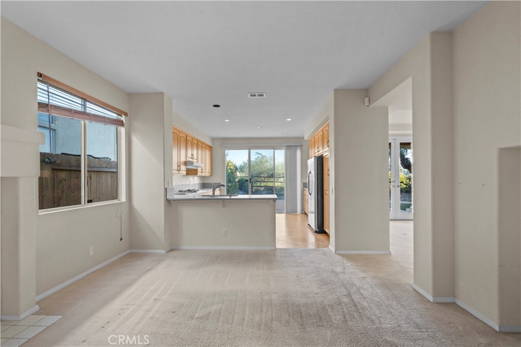 3727 Via Del Rancho Oceanside, CA 92056 - Photo 4 of 43 Gallery Image 4