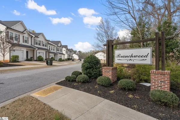 $295,000 | 100 Grey Oak Trail, Greer, SC 29650