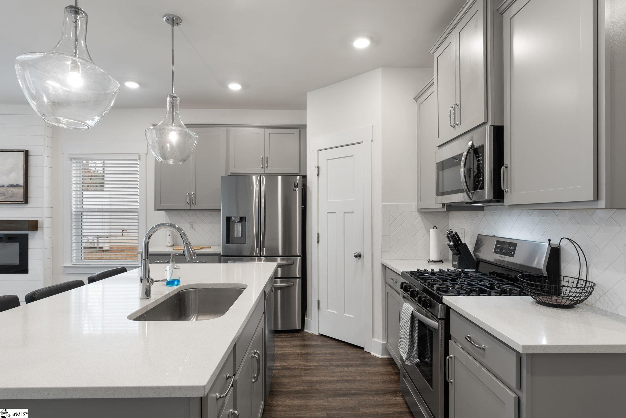 100 Grey Oak Trail Greer, SC 29650 - Photo 8 of 30