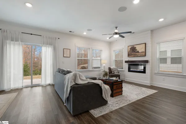 $295,000 | 100 Grey Oak Trail, Greer, SC 29650