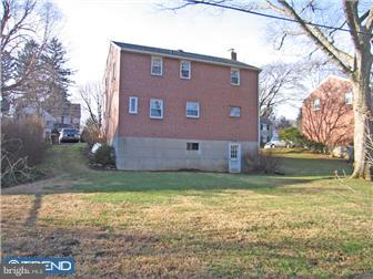 319 Overhill Road Wayne, PA 19087 - Photo 11 of 12 Exterior Back