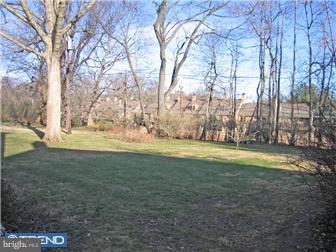 319 Overhill Road Wayne, PA 19087 - Photo 12 of 12 Exterior Back