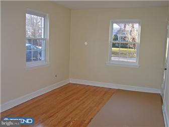 319 Overhill Road Wayne, PA 19087 - Photo 5 of 12 Family Room