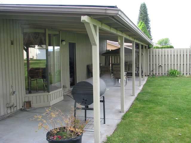 623 South Barker Road Greenacres, WA 99016 - Photo 2 of 9 Gallery Image 2