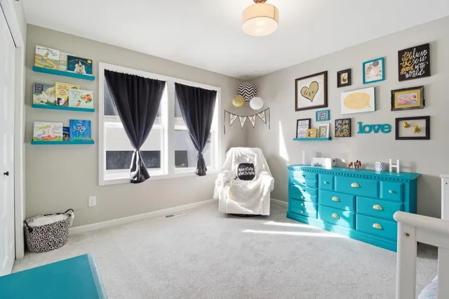 $718,000 | 11159 41st St Circle North, Lake Elmo, MN 55042