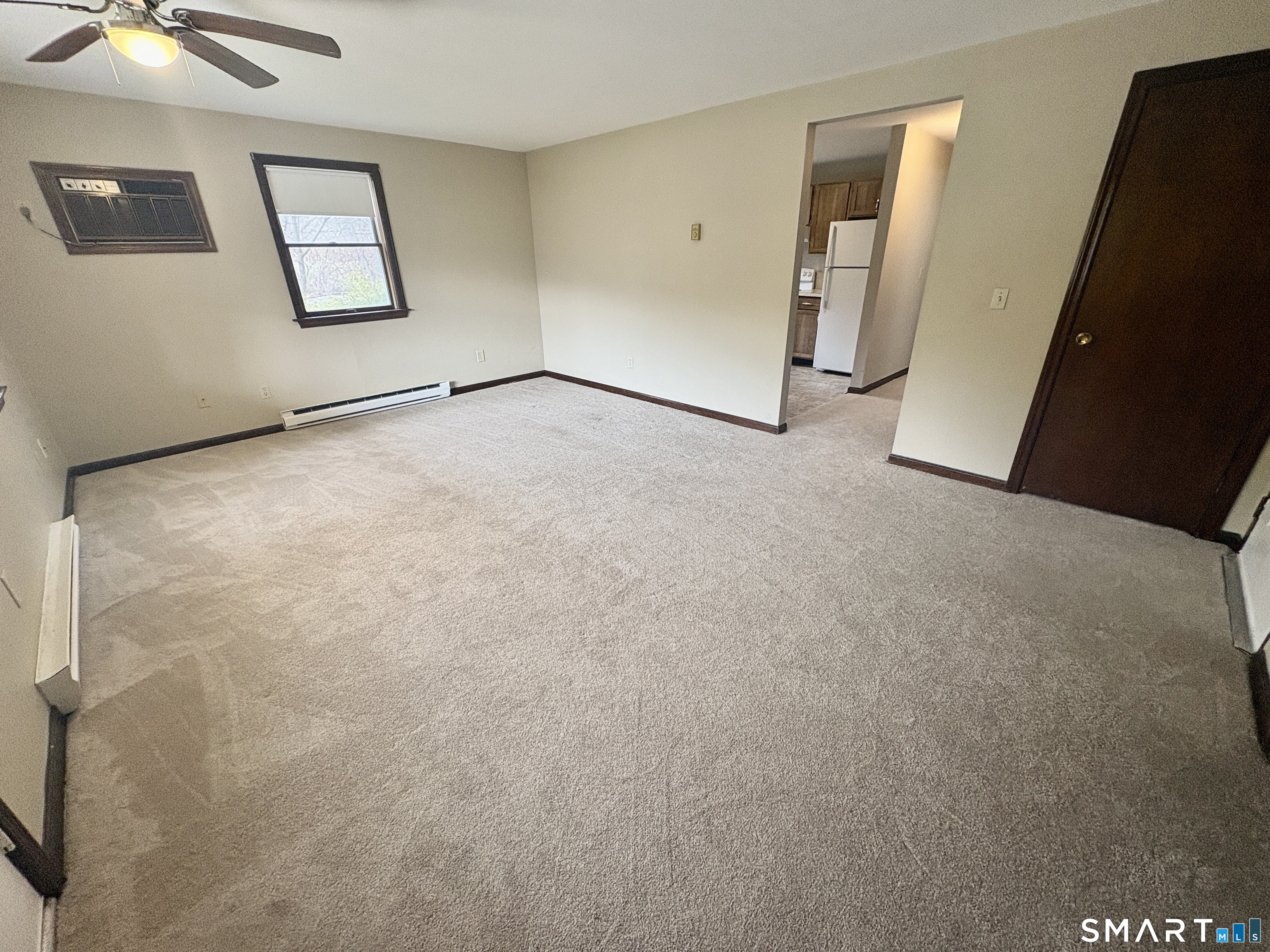 302 Boston Post Road, Unit 14 Waterford, CT 06385 - Photo 5 of 9