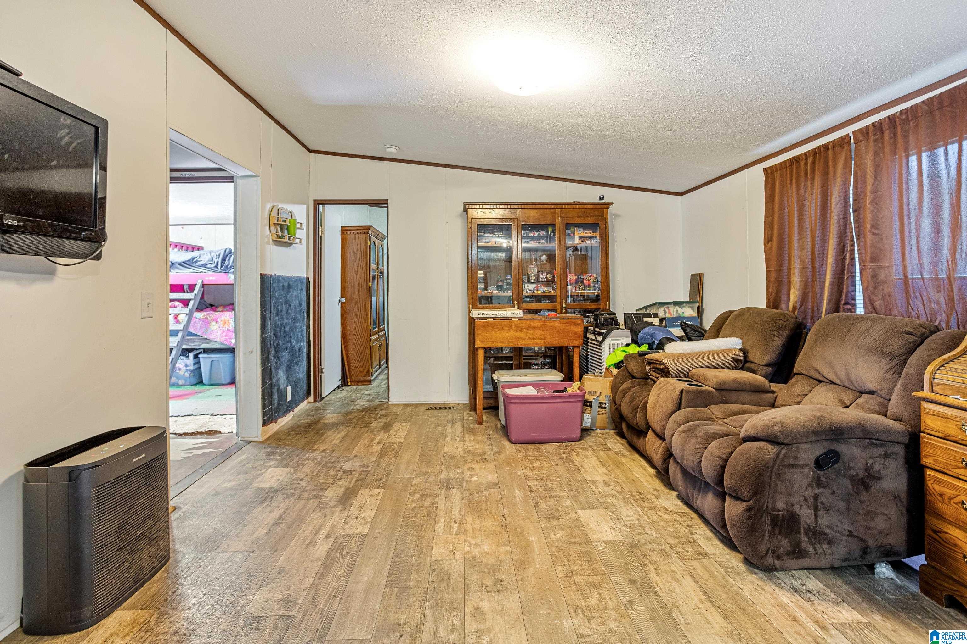 1365 Justice Road Warrior, AL 35180 - Photo 8 of 26