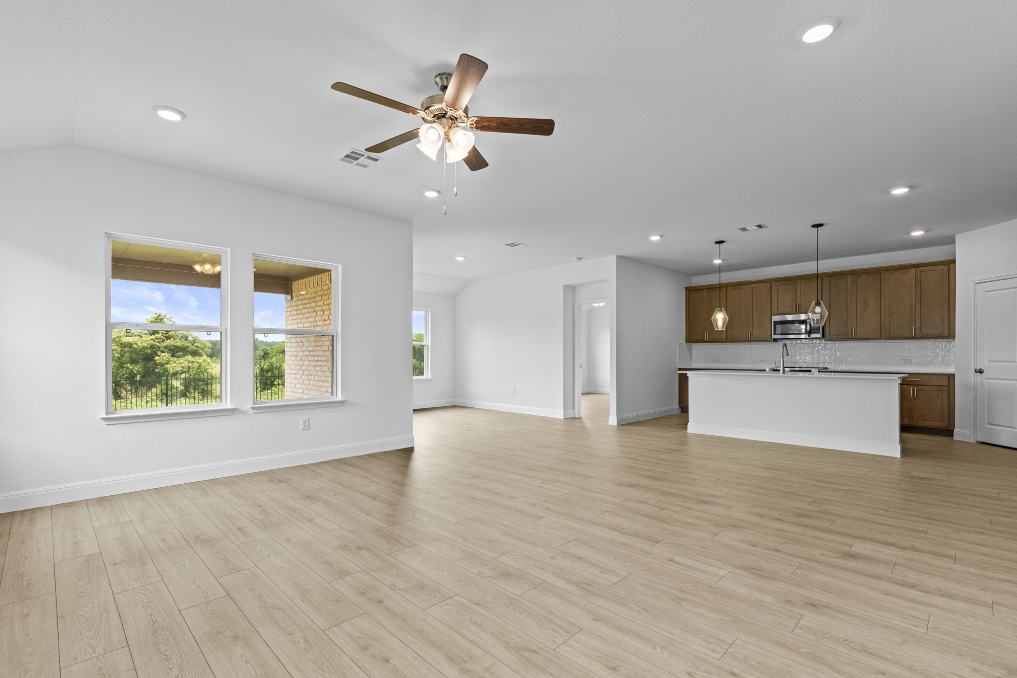 273 Rivers Edge Drive Georgetown, TX 78628 - Photo 27 of 34
