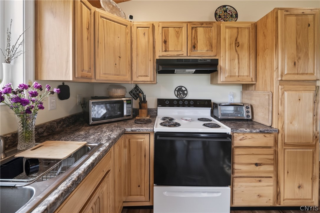 1024 N Road Tully, NY 13159 - Photo 11 of 49