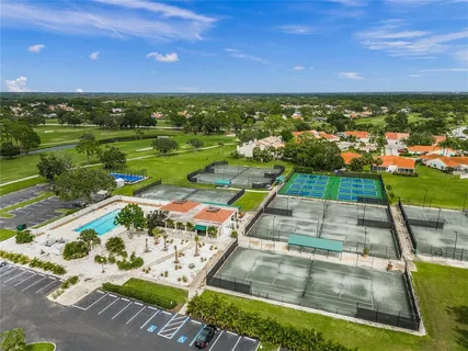 $1,222,000 | 6660 St James Crossing, University Park, FL 34201