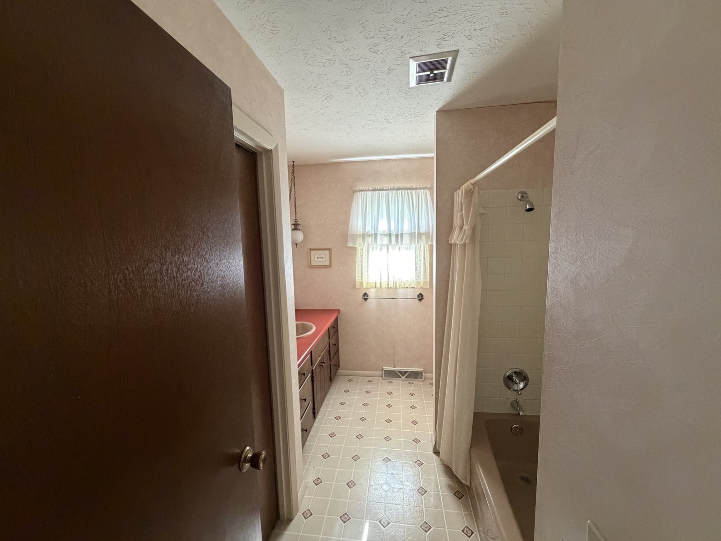 101 South Parkside Road Normal, IL 61761 - Photo 12 of 37