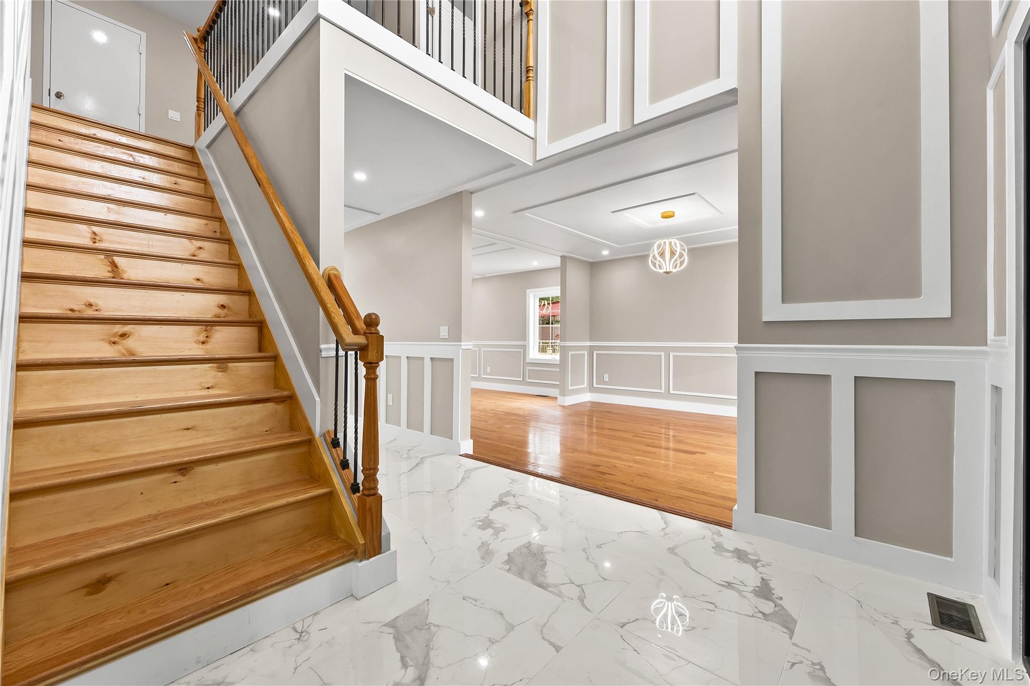 311 Lyon Street Valley Stream, NY 11580 - Photo 5 of 45 a view of entryway and hall