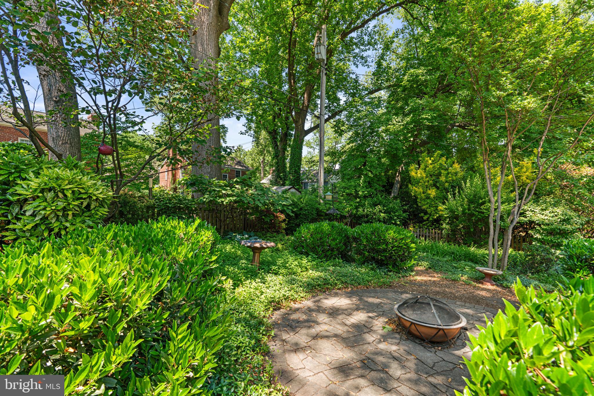 28 Dunmore Road Baltimore, MD 21228 - Photo 41 of 54