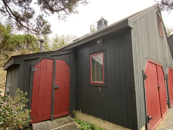 $1,600 | 592 Horse Pond Road, Madison, CT 06443