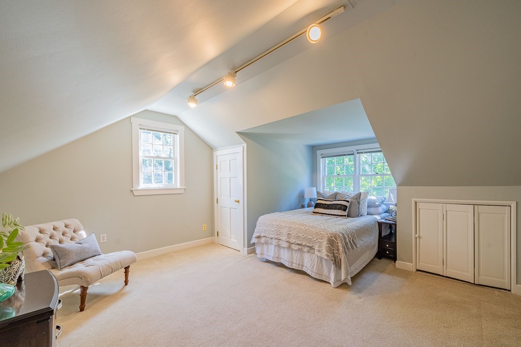 4 Gibson Road, Unit 2 Lexington, MA 02420 - Photo 25 of 42