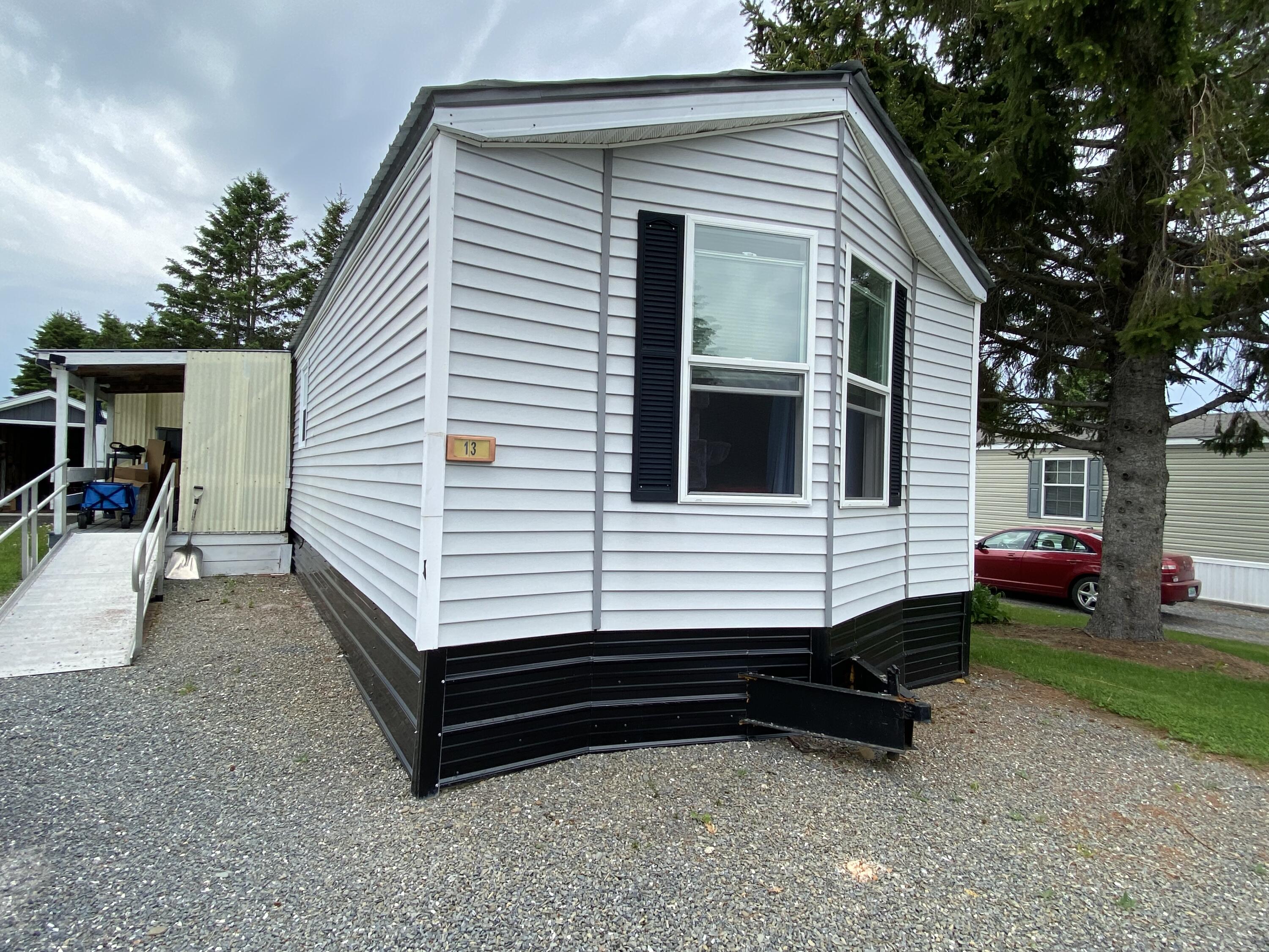 333 River Road, Unit 13 Caribou, ME 04736 - Photo 4 of 21 IMG_8557