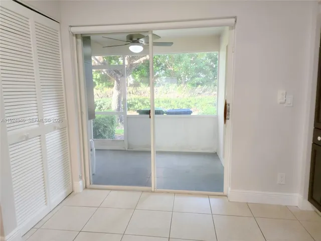 a sign that is sitting in front of a building