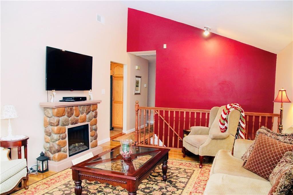 421 Foster Road Staten Island, NY 10309 - Photo 2 of 26 Gallery Image 2