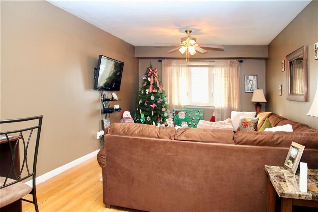 421 Foster Road Staten Island, NY 10309 - Photo 15 of 26 Gallery Image 15