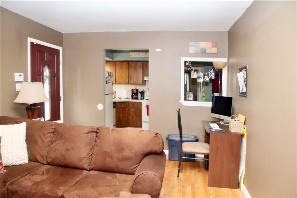 421 Foster Road Staten Island, NY 10309 - Photo 16 of 26 Gallery Image 16