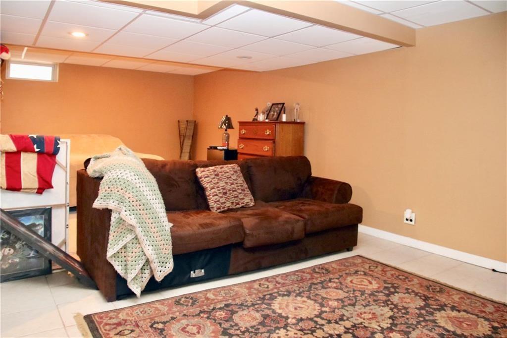 421 Foster Road Staten Island, NY 10309 - Photo 21 of 26 Gallery Image 21
