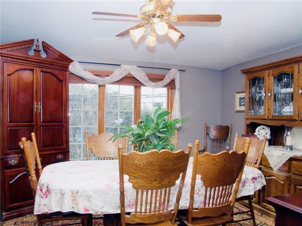 421 Foster Road Staten Island, NY 10309 - Photo 4 of 26 Gallery Image 4