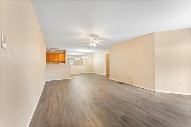 $1,250 | 10871 Braes Bend Drive, Unit 10871, Houston, TX 77071