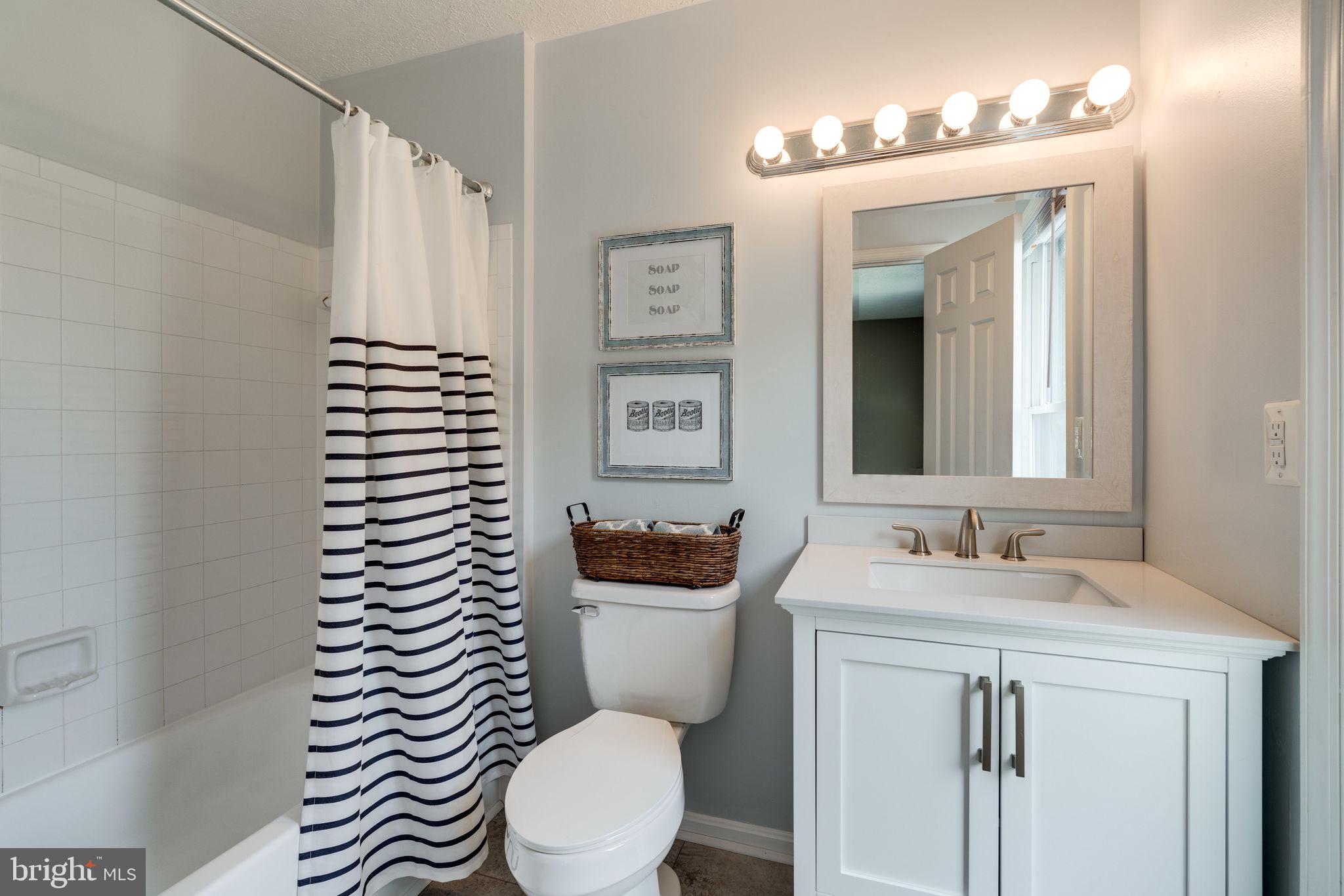 7371 Stream Way Springfield, VA 22152 - Photo 28 of 58 Gallery Image 28