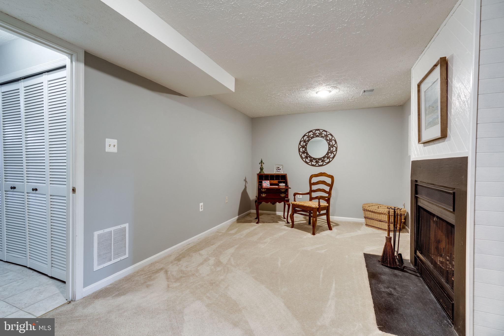 7371 Stream Way Springfield, VA 22152 - Photo 32 of 58 Could serve as a great office