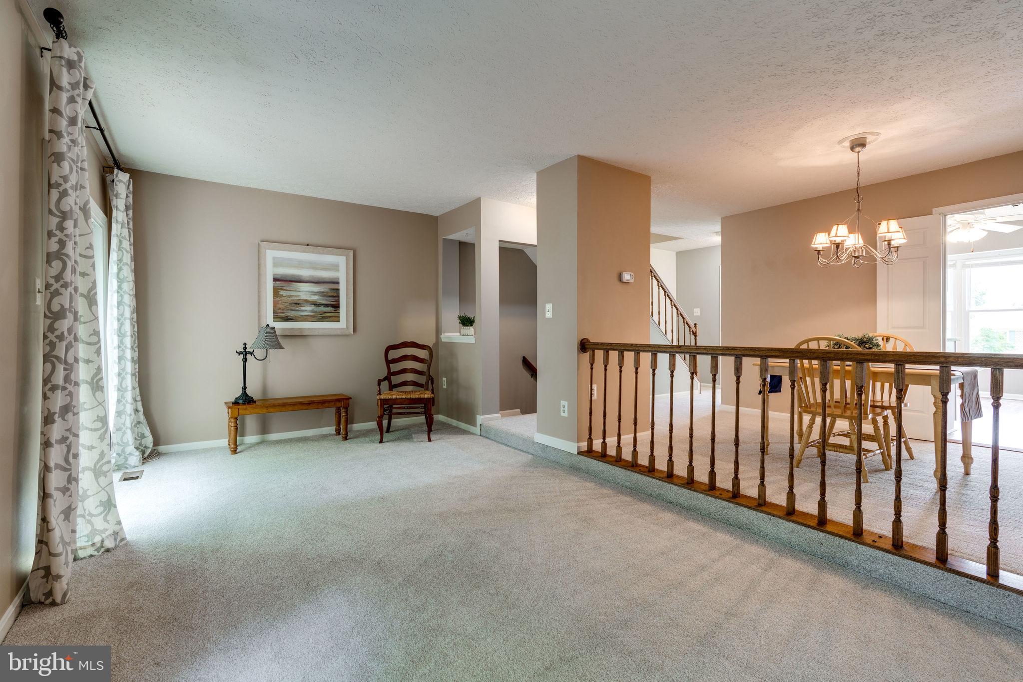 7371 Stream Way Springfield, VA 22152 - Photo 10 of 58 Large living room