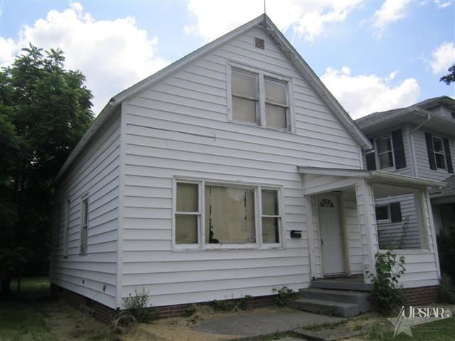 3617 Oliver Street Fort Wayne, IN 46806 - Photo 1 of 10