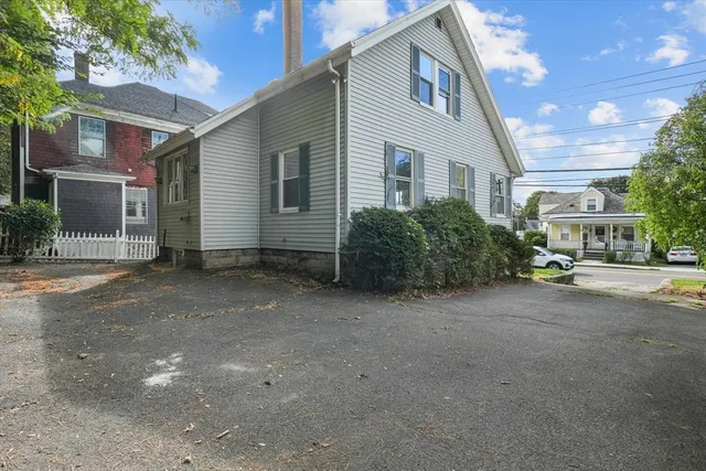 $436,000 | 335 Lincoln Avenue, Saugus, MA 01906