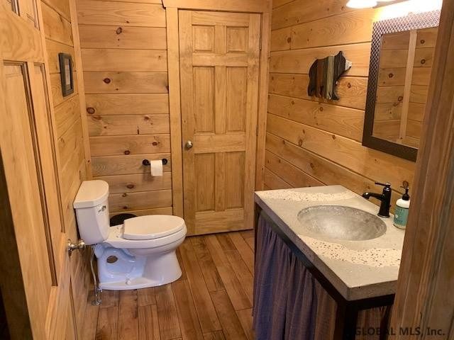 145 Juergens Point Road Mayfield, NY 12117 - Photo 14 of 34 Photo 14