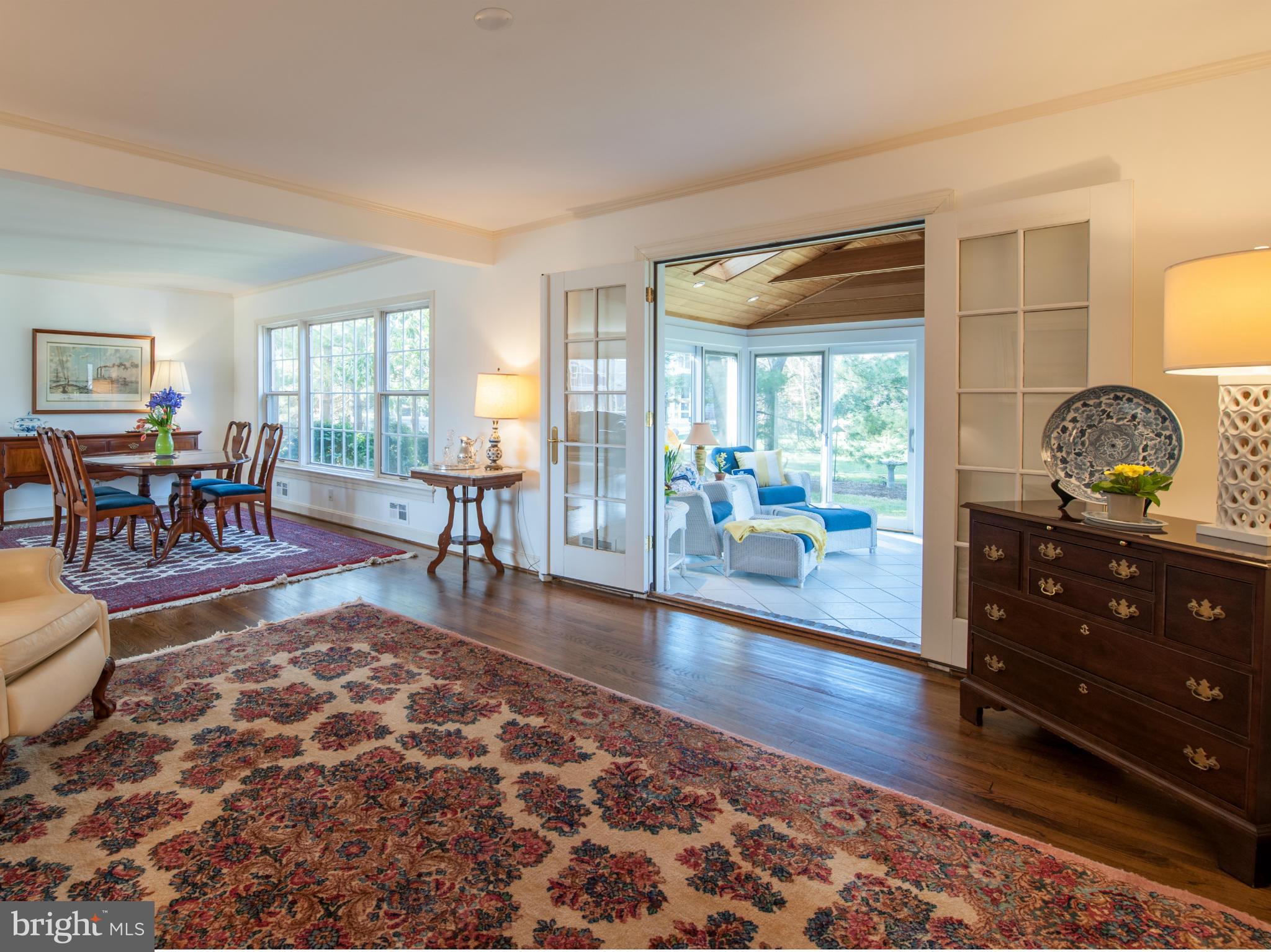 257 Providence Road Annapolis, MD 21409 - Photo 10 of 30 a living room with furniture and wooden floor